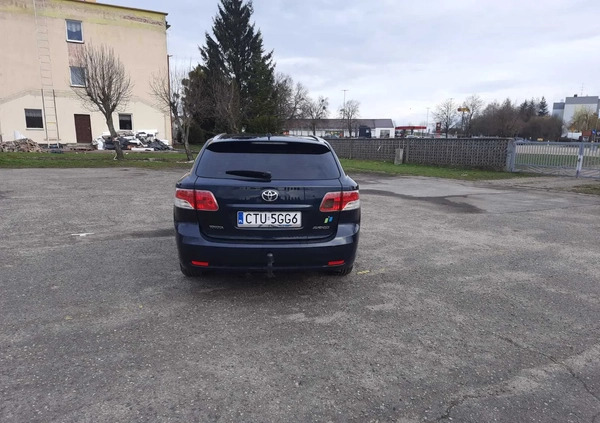 Toyota Avensis cena 27500 przebieg: 245000, rok produkcji 2011 z Tuchola małe 137